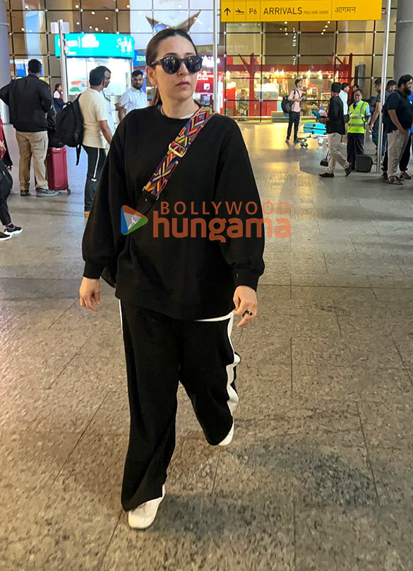 photos urvashi rautela and karisma kapoor snapped at the airport 4