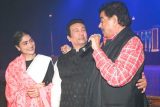 Shekhar Suman, Geetika Tyagi, Shatrughan Sinha, Anees Bazmee and others snapped attending the upcoming play ‘Ek Mulaqat’