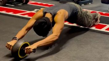 Aura point 1000! Ishaan Khatter