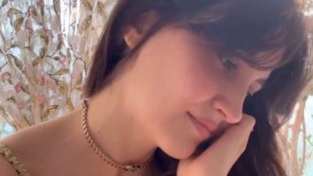 Elli AvrRam’s monsoon vacay mood