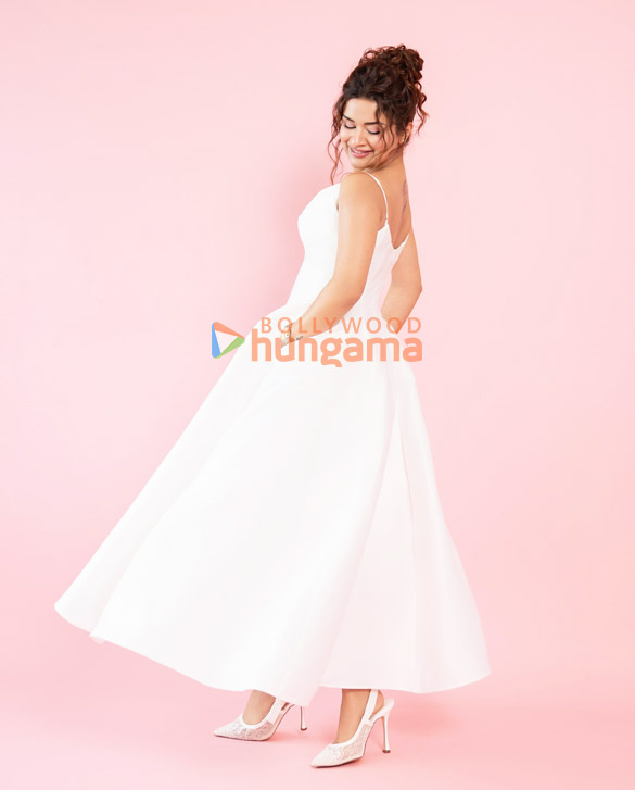 avneet kaur 7789