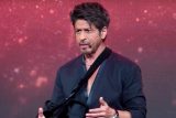 SRK at Ba***ds of Bollywood Trailer Launch: “Bhagwan ke liye ‘Zero’ mat banana”
