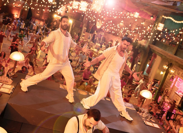 EXCLUSIVE: Check out the ROCKING first look of Hrithik Roshan vs Jr NTR in the War 2 dance number, 'Janaabe Aali' 