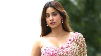 Janhvi Kapoor turns heads with Rs 25 lakhs Hermes Birkin bag, watch 