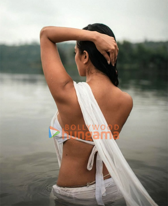 malavika mohanan 6 22