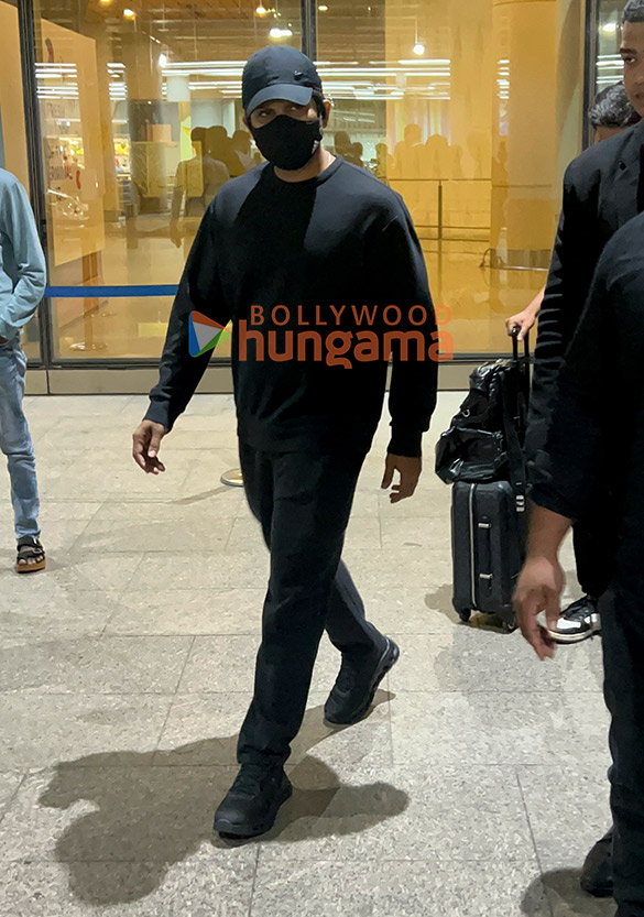 Photos: Allu Arjun and Giorgia Andriani snapped at the airport