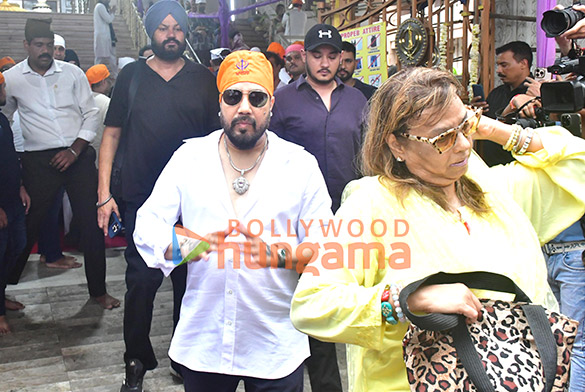 photos bobby deol daisy shah and others attend late sundar singh jollys prayer meet 12