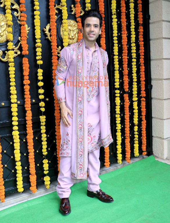 photos celebs grace ektaa r kapoors ganesh chaturthi celebrations 1 2