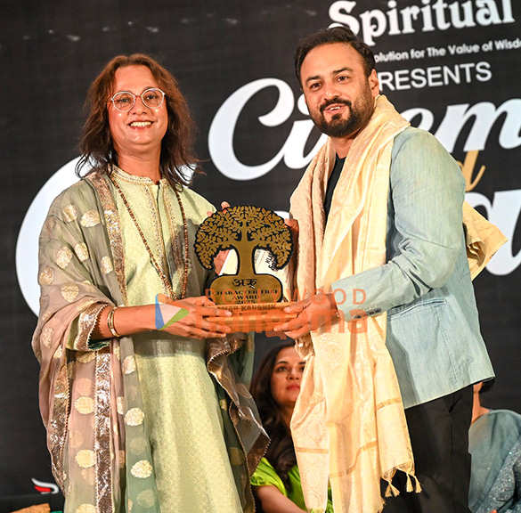 photos celebs snapped at the character tree awards 13