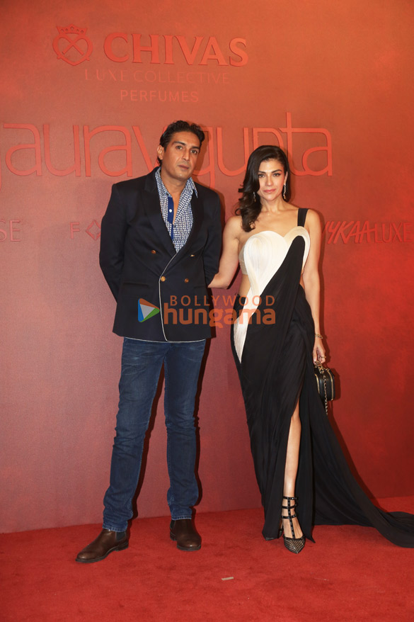 photos disha patani malaika arora khushi kapoor vijay verma kiran rao and others graced the red carpet for the first bridal col 42