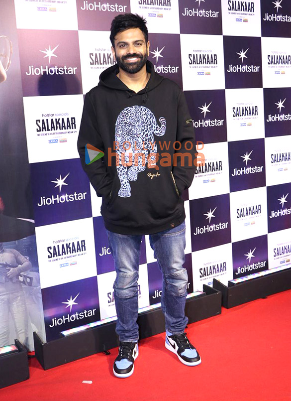 photos faruk kabir janhavi hardas naveen kasturia and others grace the special screening of salakaar 15