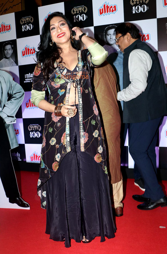 photos javed akhtar divya dutta rituparna sengupta and others attend the premiere of guru dutts pyaasa 4k restored version 3