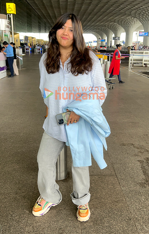 photos mouni roy aditya roy kapur sunny leone and others snapped at the airport 5