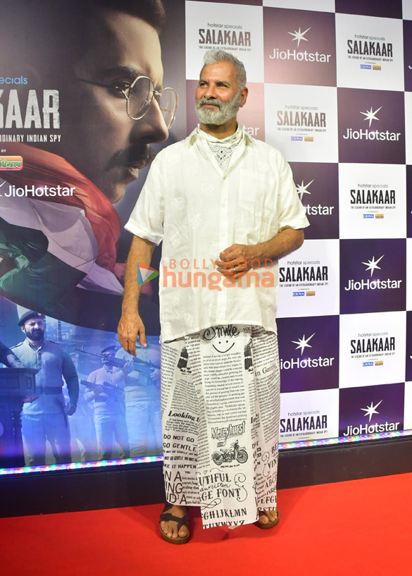photos tiger shroff disha patani mouni roy and others grace the premiere of salakaar 11 13