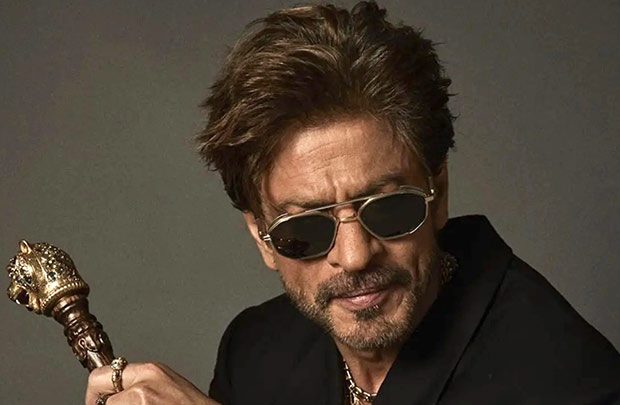 Shah Rukh Khan reacts to receiving first-ever National Award: “Overwhelmed, humbled, grateful… ready with one hand!”