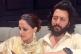 Riteish Genelia slaying on the internet