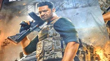 Jr. NTR starrer War 2 fever grips UK, fans rollout real tanks on the battlefield, watch