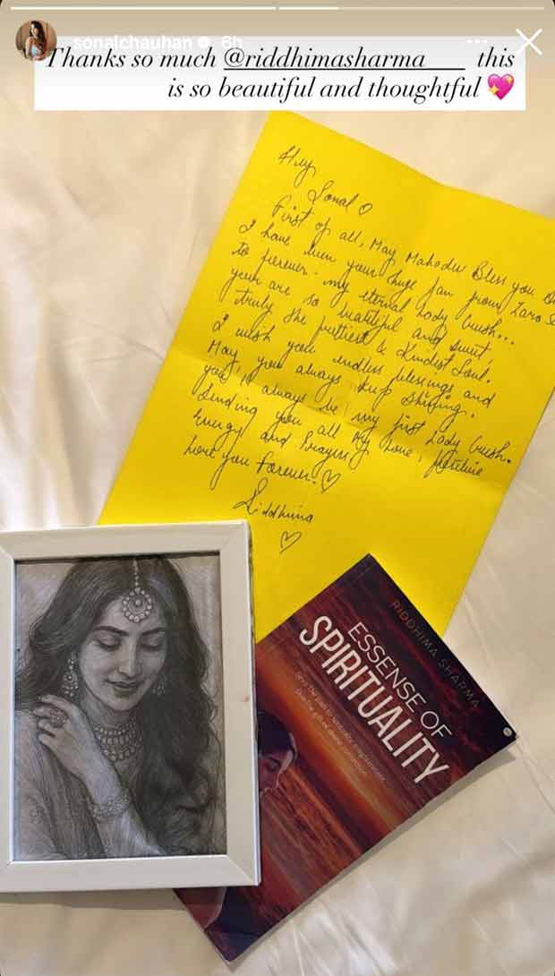 Sonal Chauhan meets die-hard fan who gifts hand-made sketch during Shera shooting