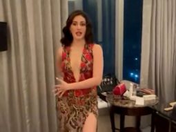 Amyra Dastur grooving with her team
