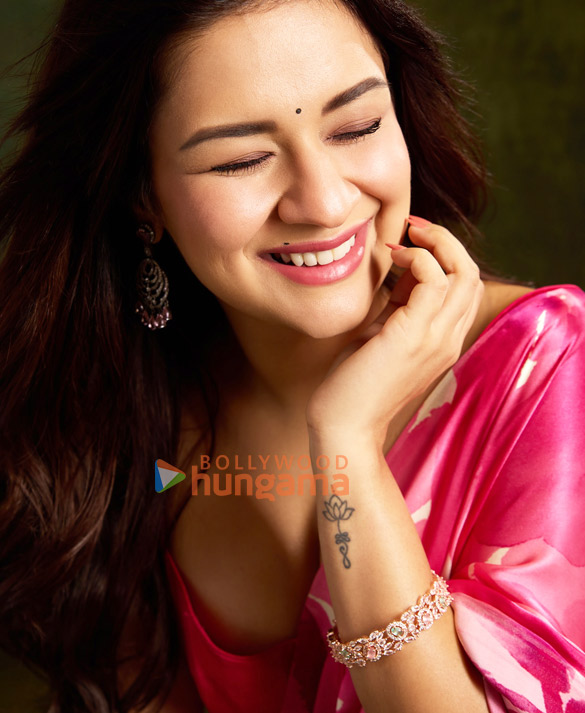 avneet kaur 1 65