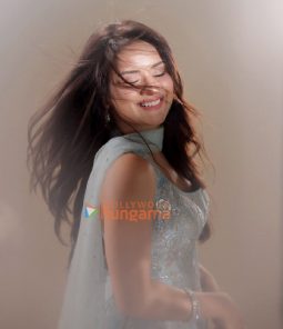 Celeb Photos Of Avneet Kaur