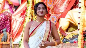 Gargi Kundu looks divine in white saree at Durga Puja