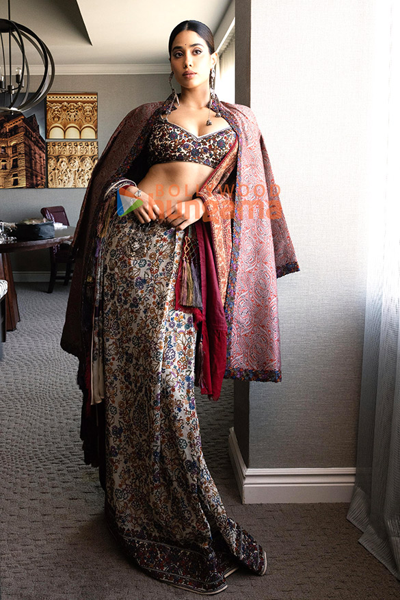 janhvi kapoor 2 380