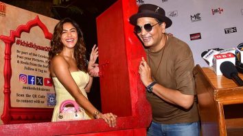 Mrunal Thakur and Mukesh Chhabra spotted at Khidkiyaan Theatre Festival