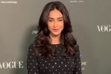 Mystical in black! Shibani Dandekar poses for paps