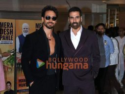 Photos: Akshay Kumar, Tiger Shroff, Arjun Kapoor and others grace the screening of the grand musical saga Mera Desh Pahle Photos: Akshay Kumar, Tiger Shroff, Arjun Kapoor and others grace the screening of the grand musical saga Mera Desh Pahle