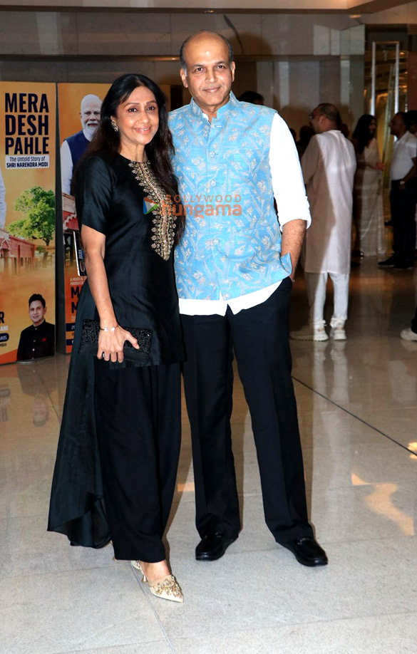 photos akshay kumar tiger shroff arjun kapoor and others grace the screening of the grand musical saga mera desh pahle 2 2