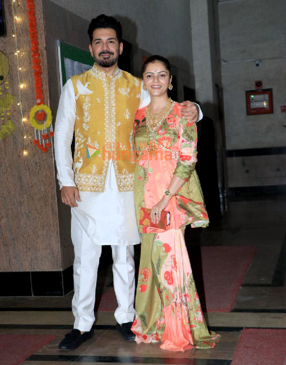 photos celebs grace ankita lokhande and vicky jains gauri ganpati celebrations 3