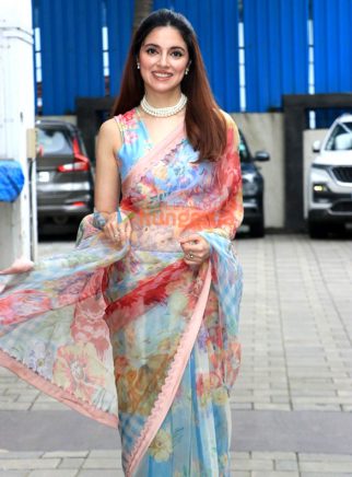 Photos: Divya Khossla and Neil Nitin Mukesh snapped promoting their film Ek Chatur Naar