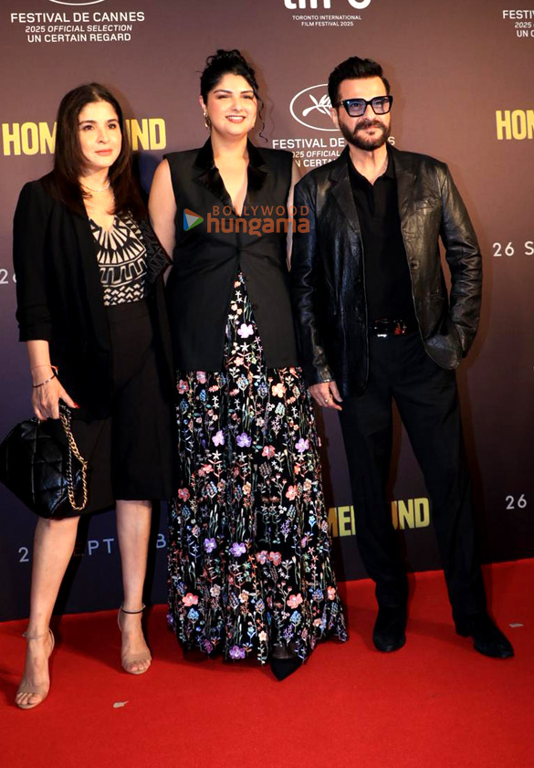 photos ishaan khatter janhvi kapoor vishal jethwa and others grace the special screening of homebound 4 7