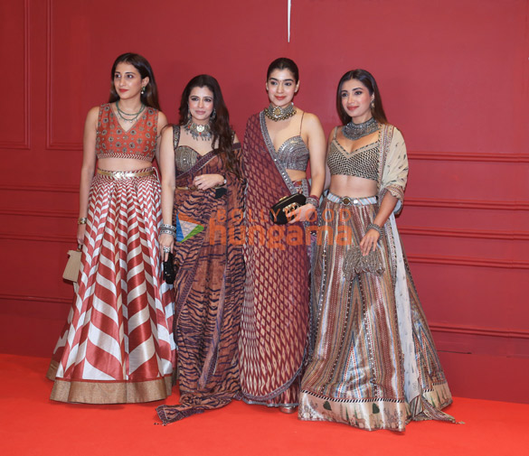 photos mahima choudhary raveena tandon jaaved jaaferi and others snapped at jj valaya store launch 11