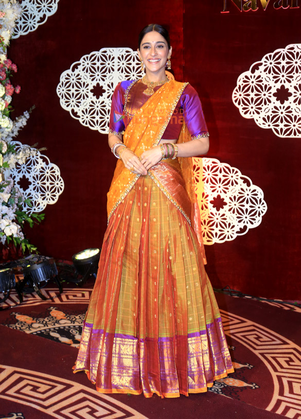 photos malaika arora pranitha subhash regina cassandra and others snapped attending navaratri celebrations by kalyan jewellers 3