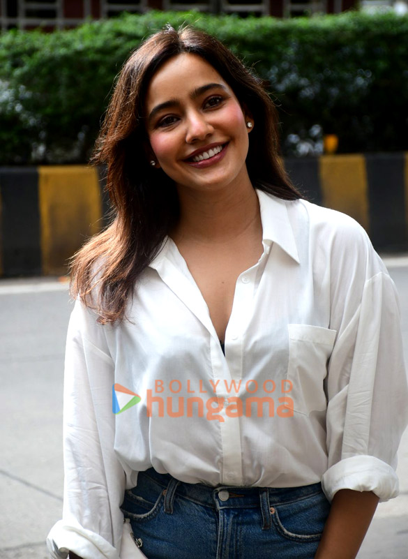Photos: Neha Sharma snapped in Bandra