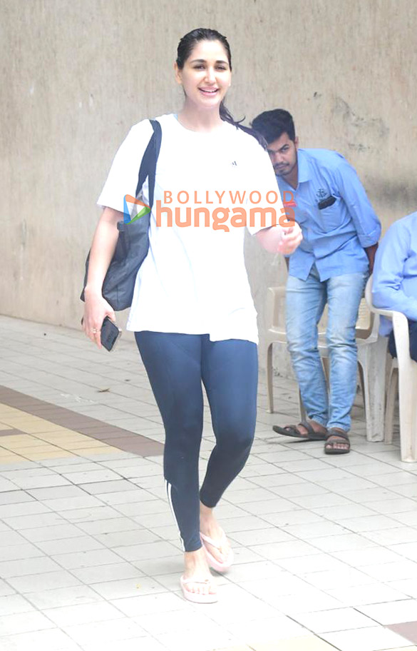 Photos: Nikita Dutta snapped outside the gym in Khar