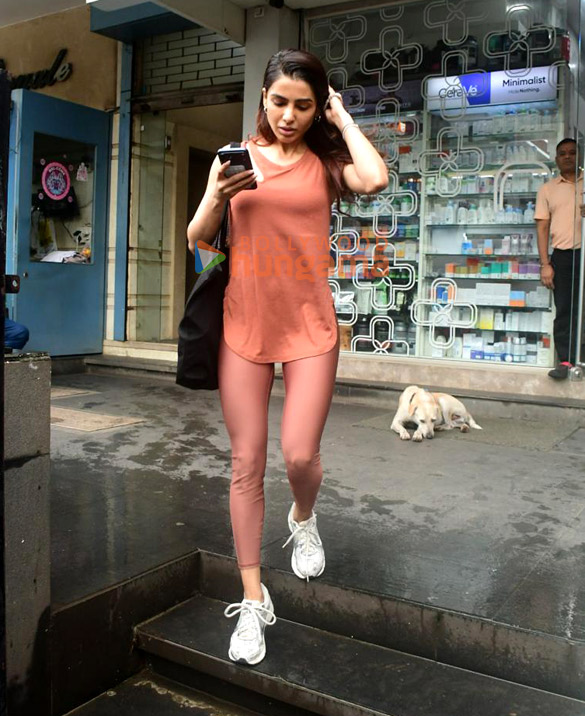 Photos: Samantha Ruth Prabhu snapped at the gym in Santacruz Photos: Samantha Ruth Prabhu snapped at the gym in Santacruz