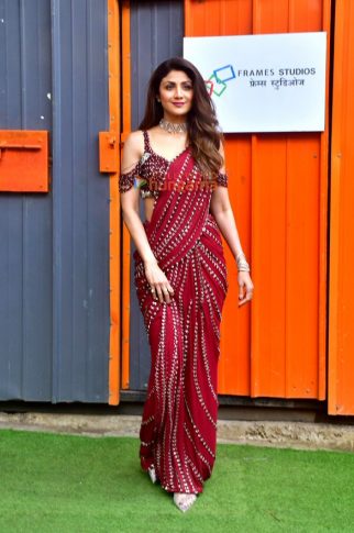Photos: Shilpa Shetty, Govinda and Bharti Singh snapped on set for Super Dancer’s grand finale shoot
