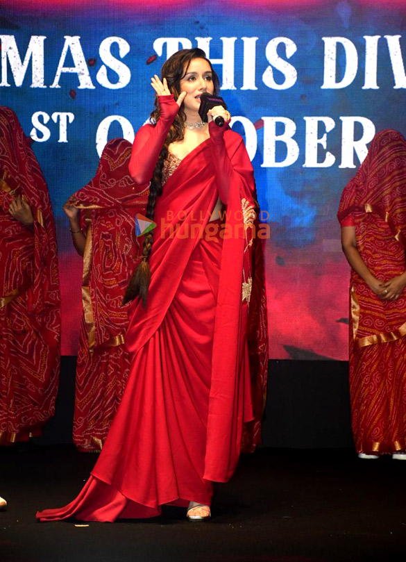 photos shraddha kapoor dinesh vijan amar kaushik and niren bhatt grace the trailer launch of thamma 1