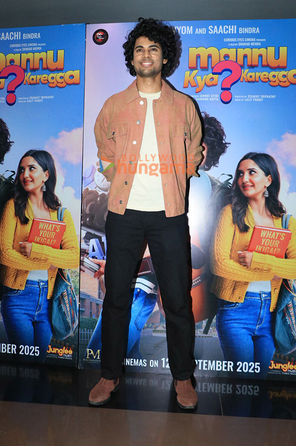 photos subhash ghai aparshakti khurana pashmina roshan and others grace the premiere of mannu kya karegga 5