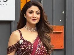 Shilpa Shetty stealing hearts in a gorgeous red saree