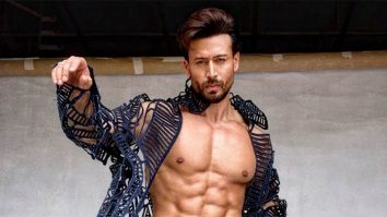 Our Baaghi aka Tiger Shroff flaunting his abs be like