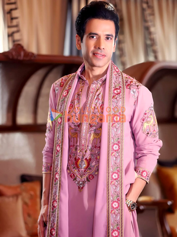 tushar vinil kapoor 1