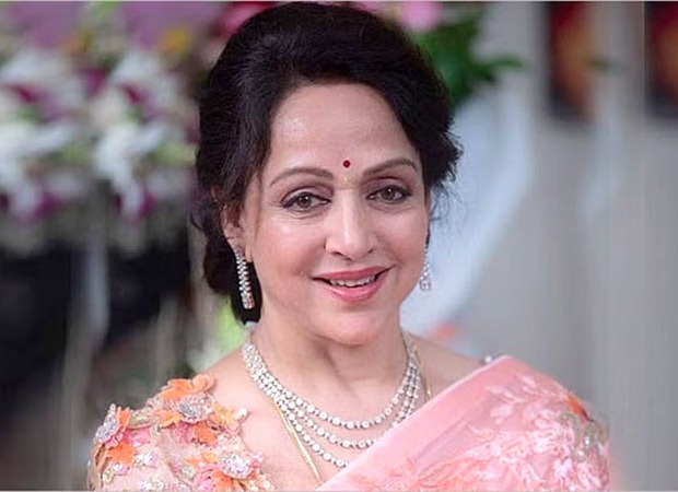 Hema Malini vende dos apartamentos de Oshiwar por Rs. Rs 12.50 millones de rupias en Mumbai Square Yard