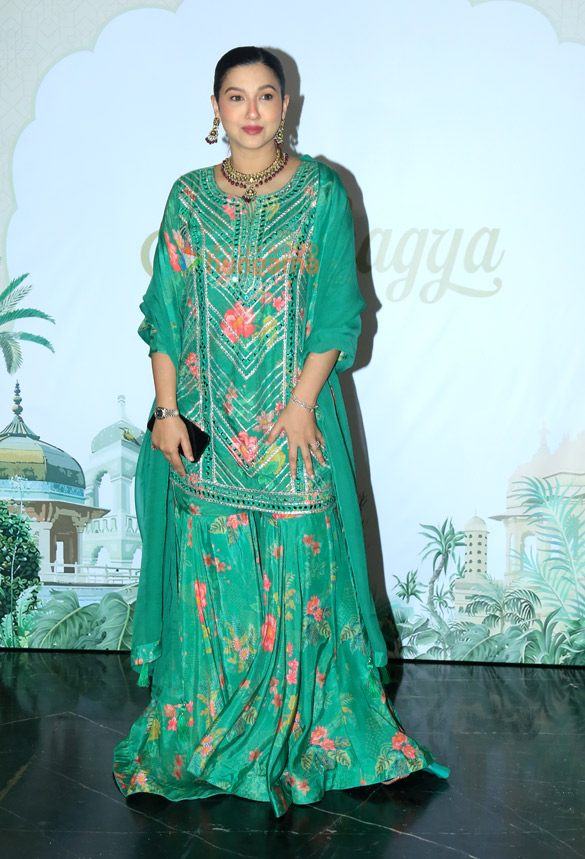 Photos: Gauahar Khan, Ayesha Khan and others attending Ravi Dubey and Sargun Mehta’s Diwali party Photos: Gauahar Khan, Ayesha Khan and others attending Ravi Dubey and Sargun Mehta’s Diwali party