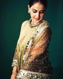 Genelia Deshmukh