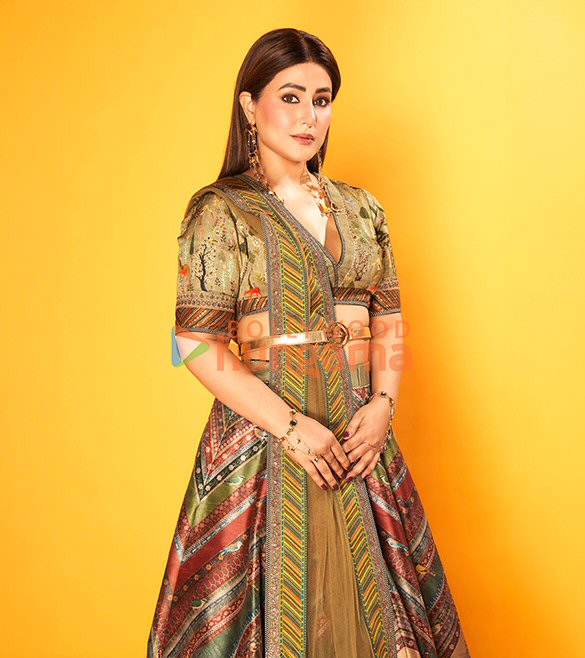 hina khan 8 37