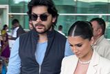 Love birds! Tara Sutaria & Veer Pahariya